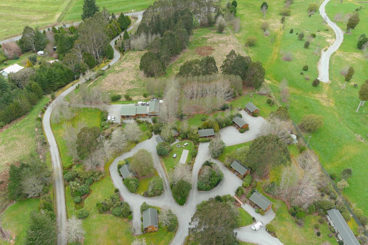 Lake Brunner Country Motel & Holiday Park 모아나 외부 사진