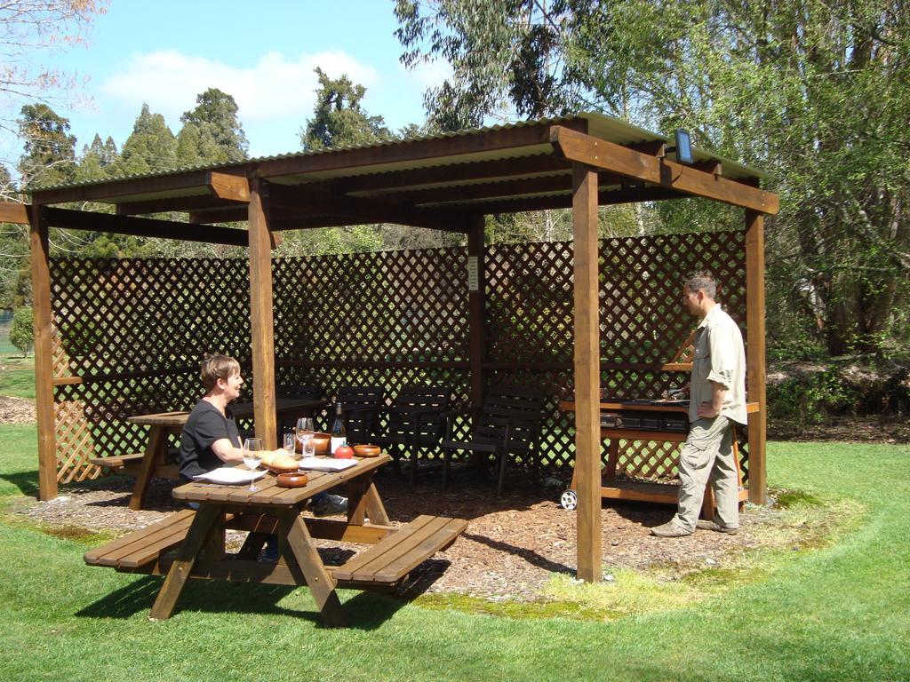 Lake Brunner Country Motel & Holiday Park 모아나 외부 사진