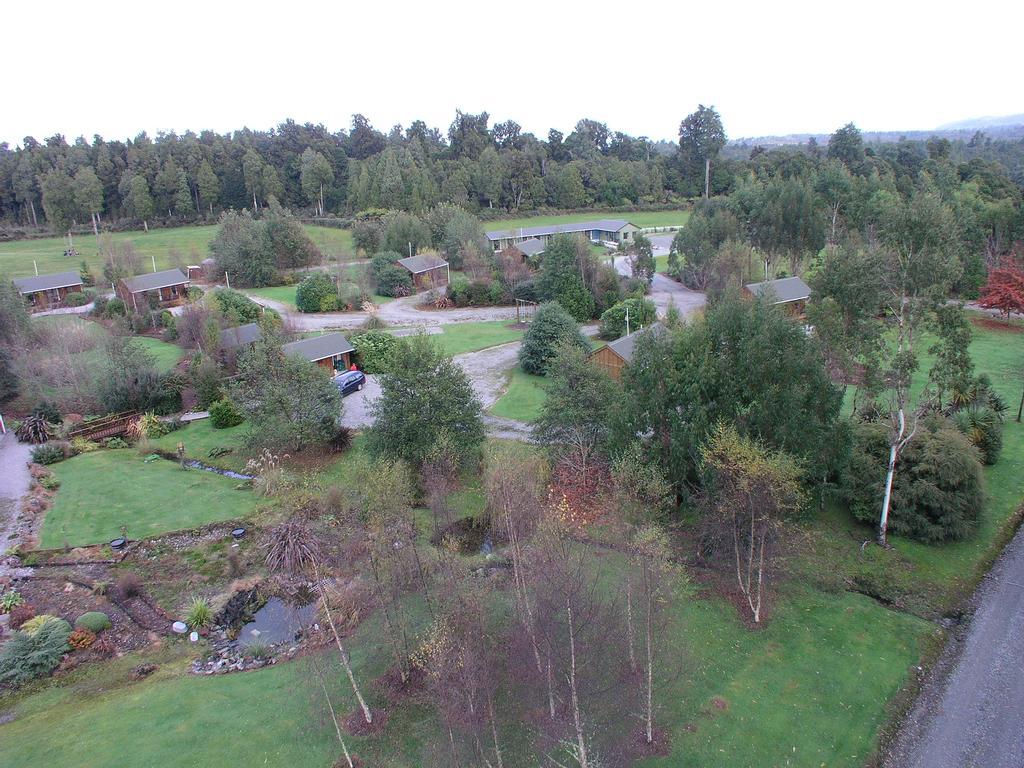 Lake Brunner Country Motel & Holiday Park 모아나 외부 사진
